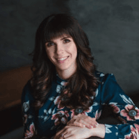 Elena Custódio
