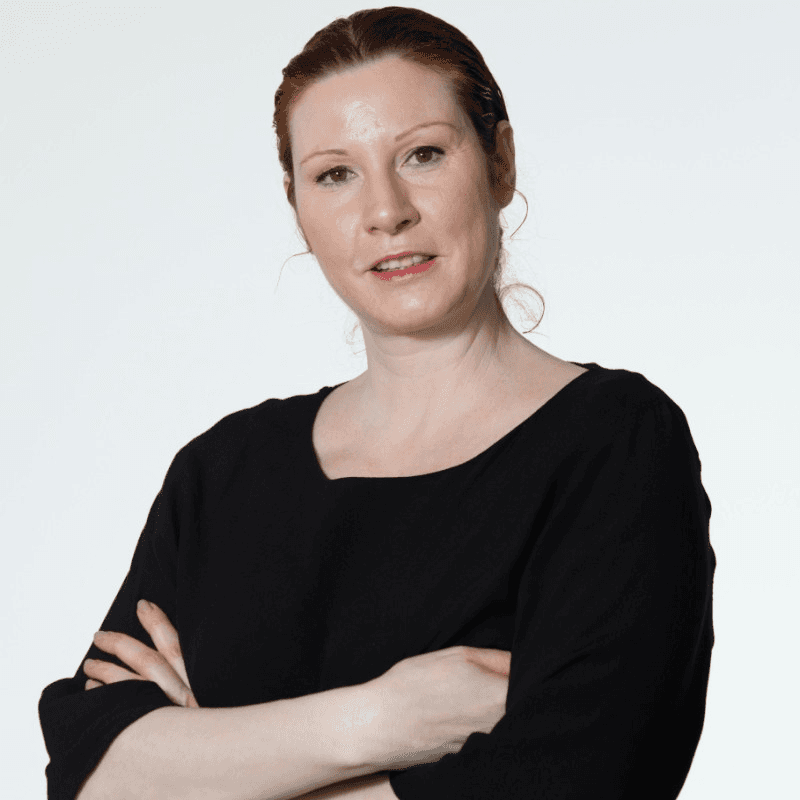Irina Dimitrova, Cfa