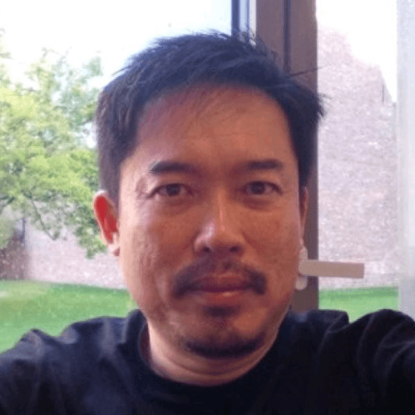Desmond Tan