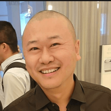 Weiwu Zhang